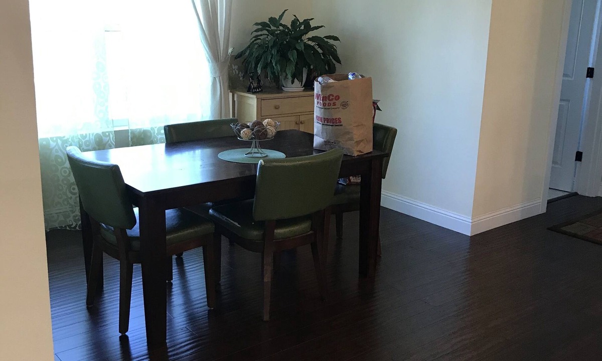 Springfield Cabin | Near Autzen Stadium