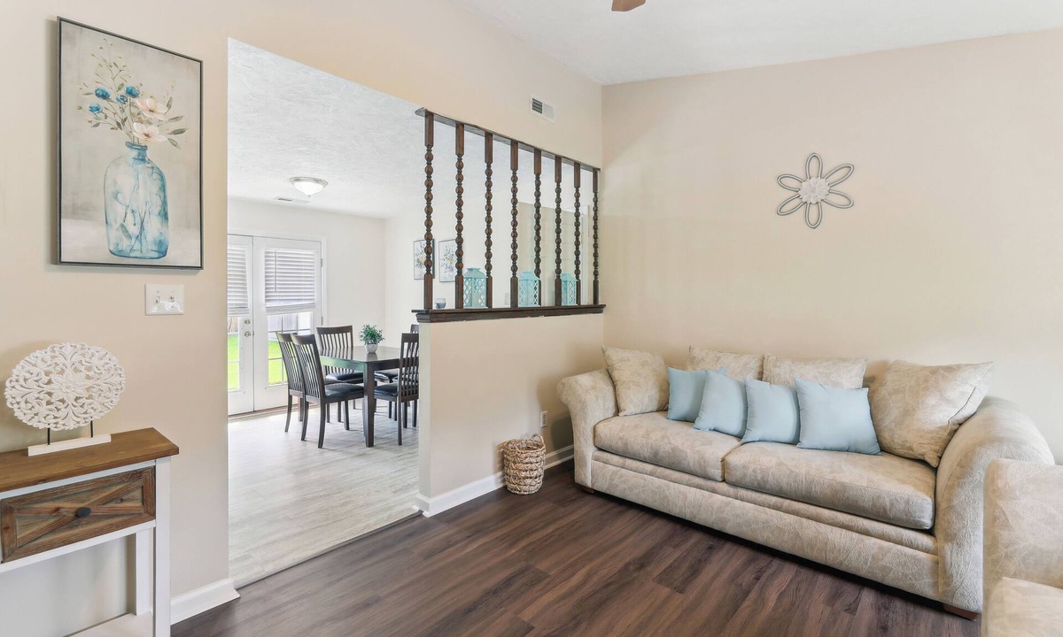 Piney Green House | Near Camp Lejeune: Jacksonville Getaway