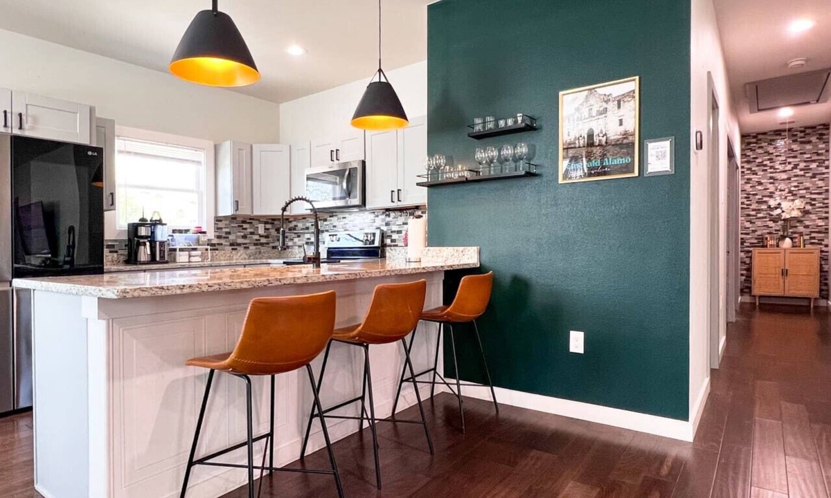 Near East Side House | Near Downtown, 2 King Bed, Gated Parking (Monthly)