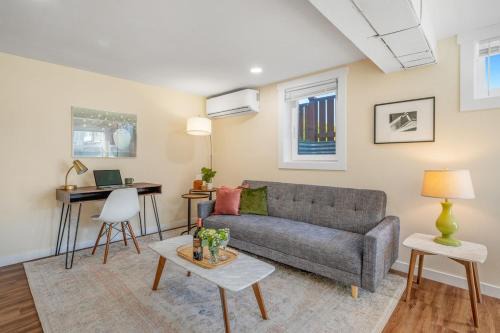 New Tacoma Apartment | Near Downtown & Waterfront, AC, Pet Friendly