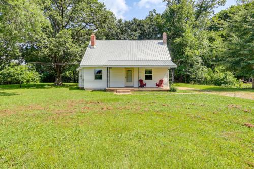 Jackson House | Near Hiking & Historic Sites: Jackson Home w/Yard