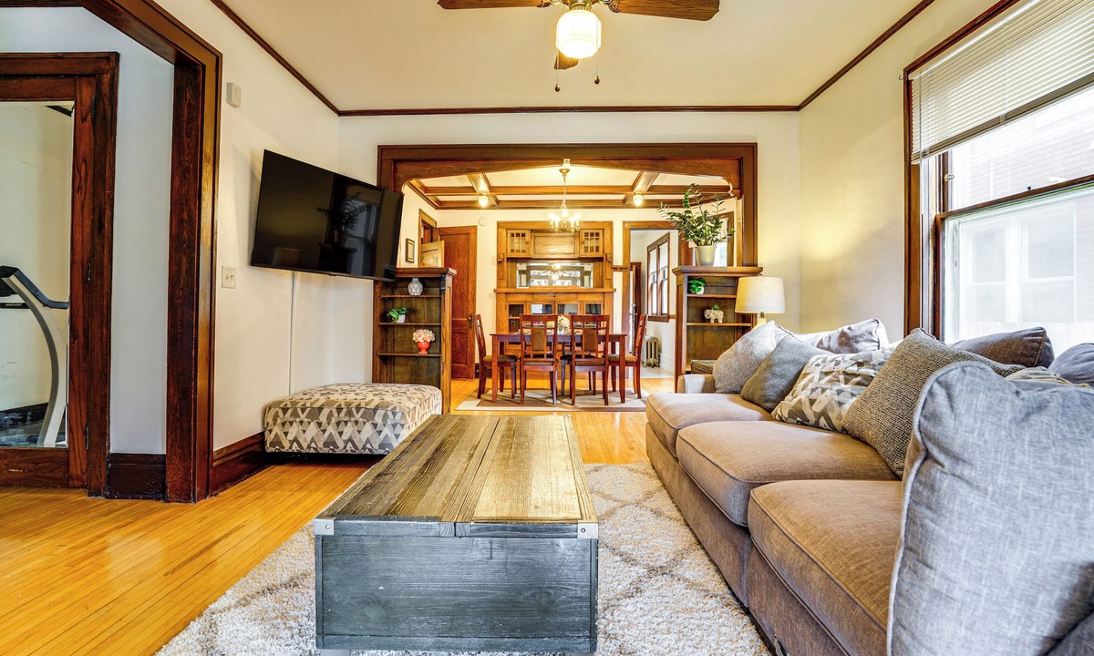 Minneapolis House | Near Hospitals & Dwntn Minneapolis! Extended Stay