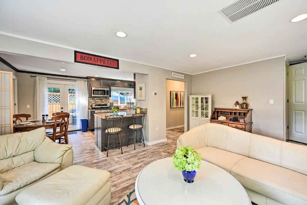 Kirkland House | Near I-405 & 1 Mi to Dtwn! Kirkland Family Home