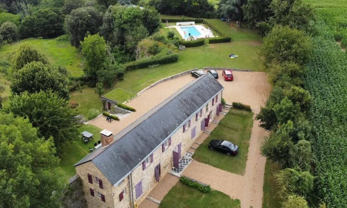 Juigne-sur-Sarthe House | NEAR LE MANS/Family house ATYPIQUE/craft site of the 19th century