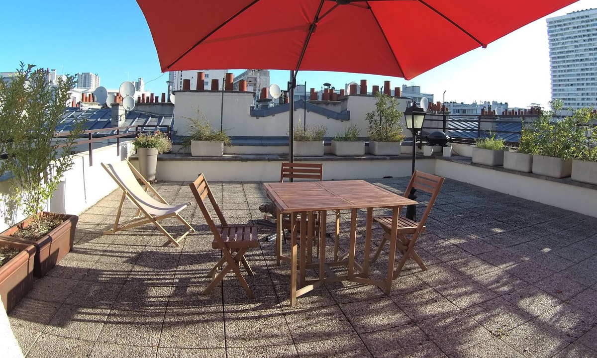 Porte de la Chapelle Apartment | Near Montmartre District, Top-floor Apartment With 45 m2 Terrace