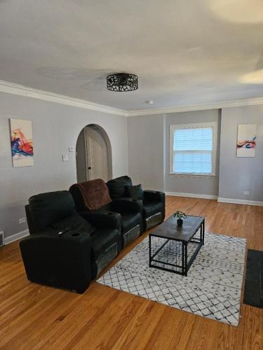 Bellwood House | Near O'Hare huge home for all occasions