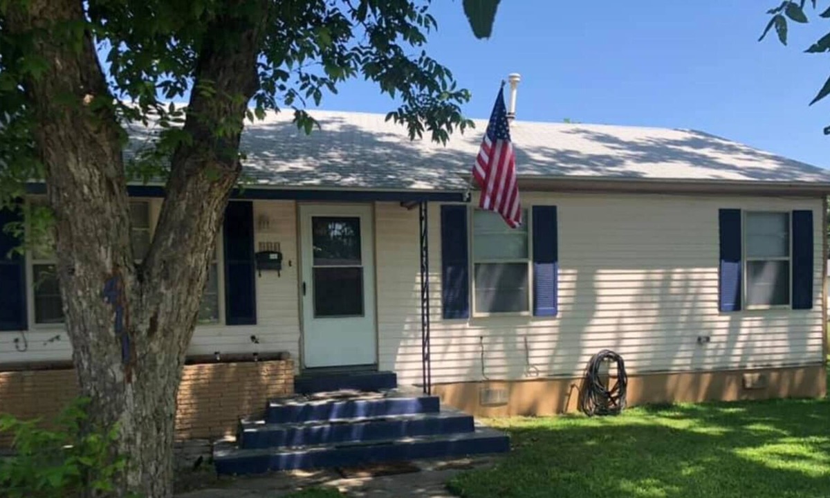 Schertz House | Near RAFB!