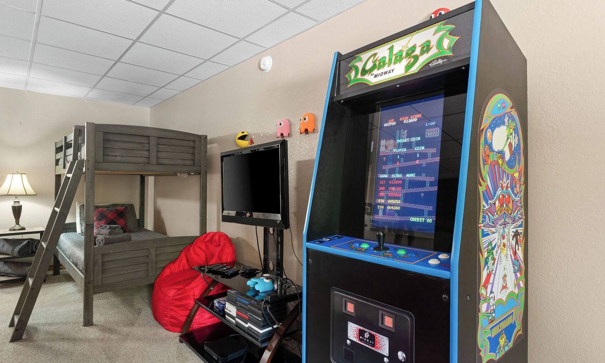 Branson West House | Near Silver Dollar City | Game Room + Bunks