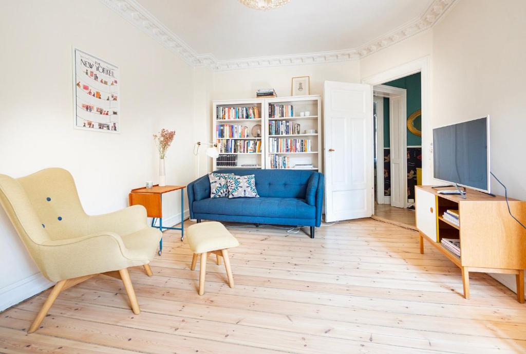 Frederiksberg C Apartment | Neat & Exquisite Frederiksberg 2 bedrooms apartment