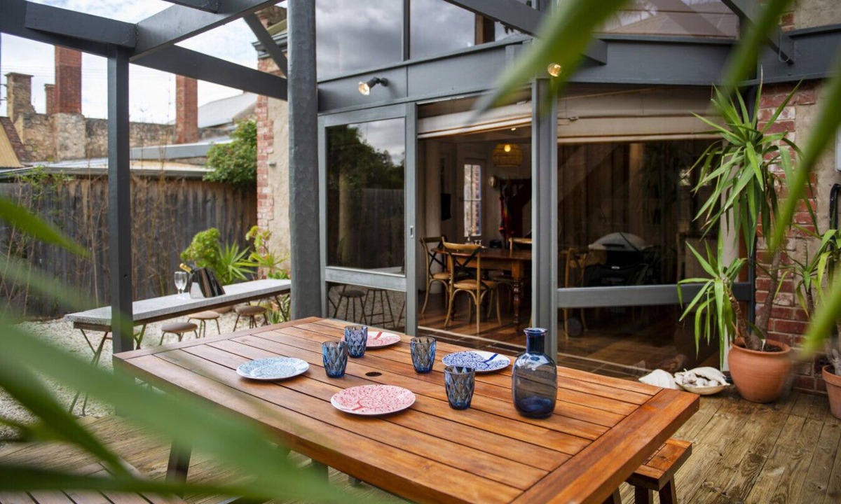 Goolwa House | Nectarine Cottage—A Romantic Goolwa Retreat