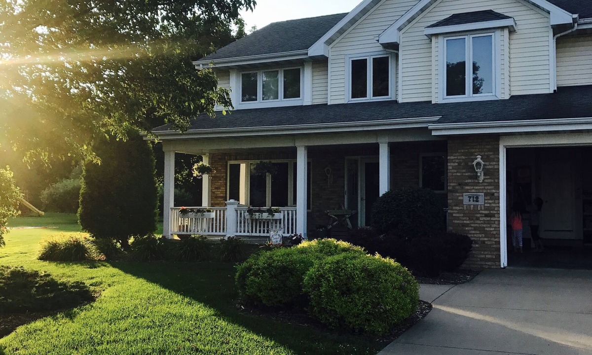Neenah House | Neenah Charmer