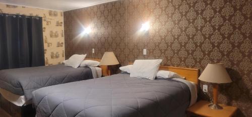 Neepawa Hotel | Neepawa Motel