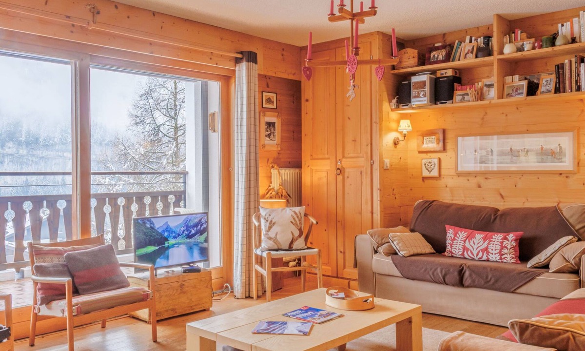 Champery Apartment | Neige et Soleil 12 by Interhome