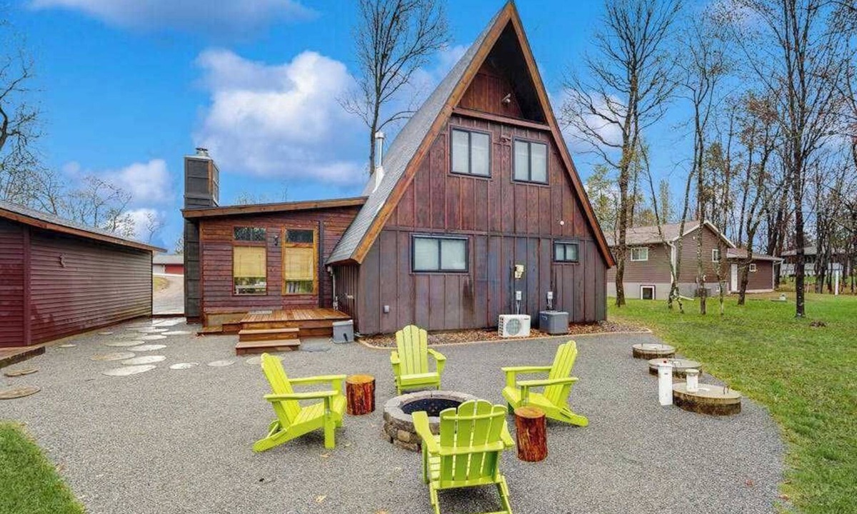 Nekoosa House | Nekoosa Albatross A-Frame ‚Äì Lake Sherwood WI, Town of Rome, near Sand Valley.