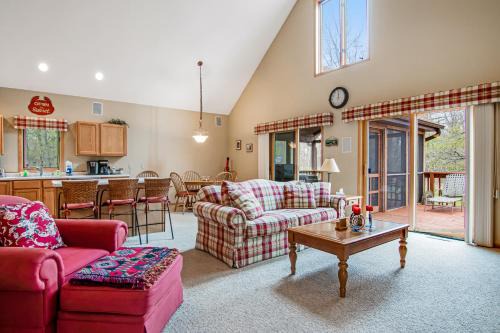 Rome House | Nekoosa Holiday