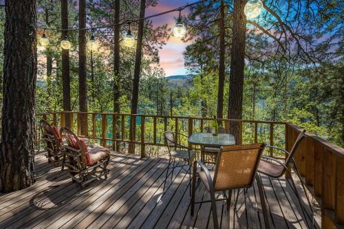 Bayfield House | Nellie May Cabin on Vallecito Lake in Bayfield CO