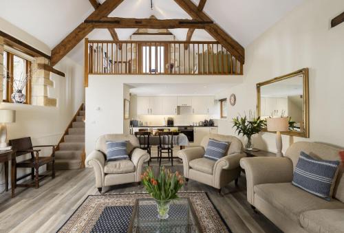 Bourton House | Nellies Barn