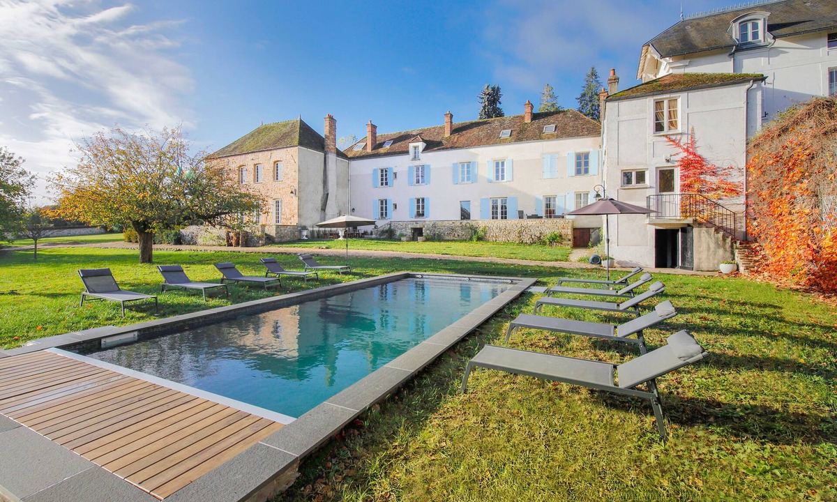 Villecerf House | Nelson House