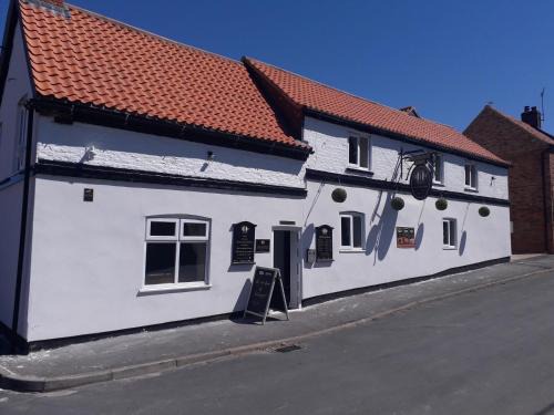 South Ferriby Hotel | Nelthorpe Arms
