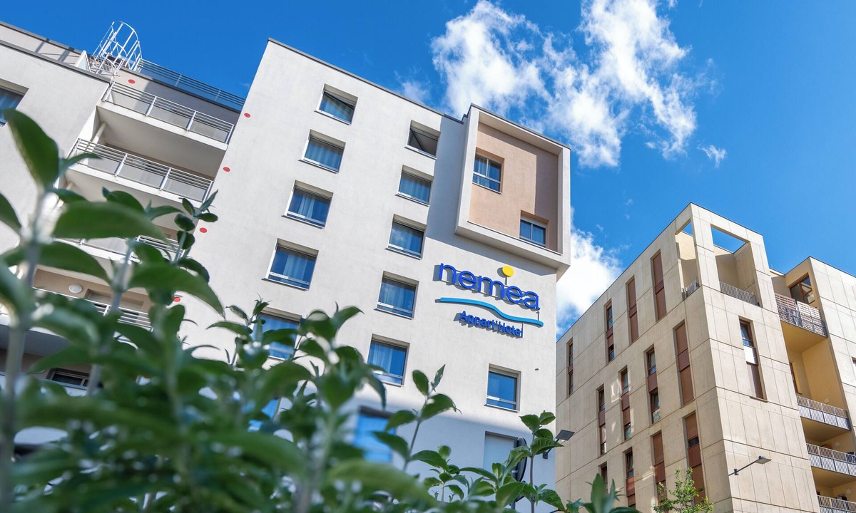 Saint Nicolas - Charles III - Ville vieille - Trois Maisons - Leopold Apartment | Nemea Appart Hotel Grand Cœur Nancy Centre