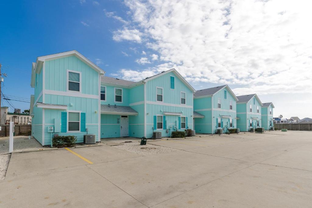 Corpus Christi Villa | Nemo Cay Resort BC110K