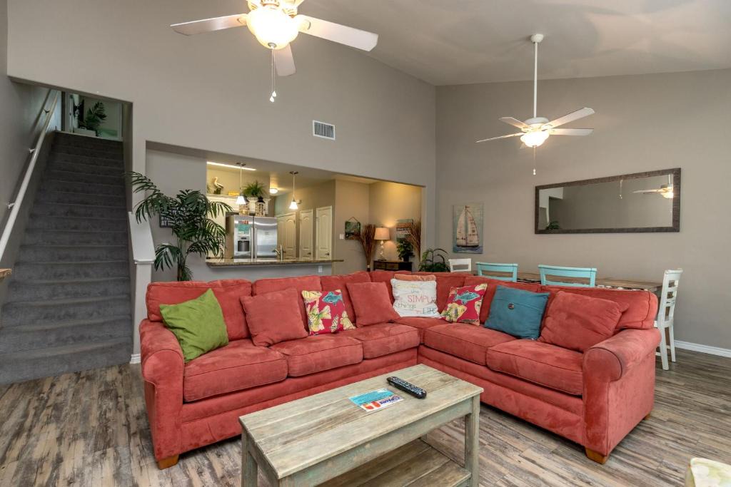 Corpus Christi Villa | Nemo Cay Resort D140K Poolside