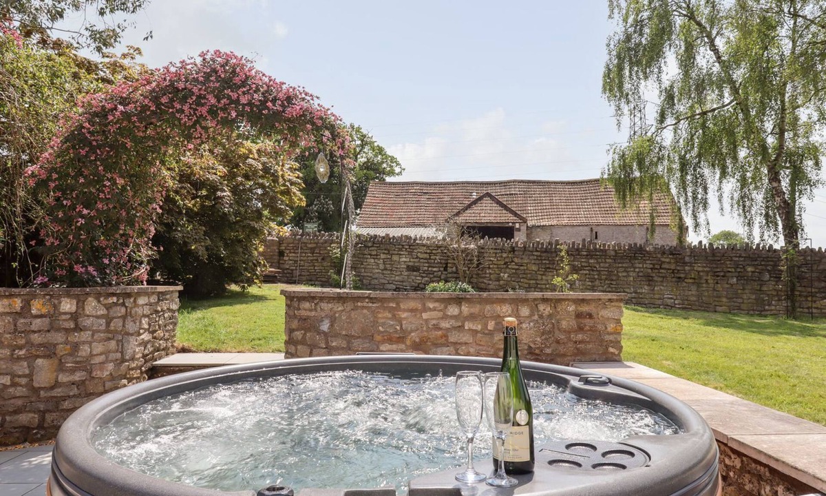 Compton Martin Cottage | Nempnett Farmhouse