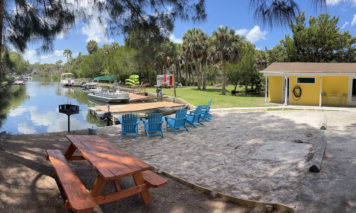 Weeki Wachee Gardens Cabin | Neptune's Grotto Waterfront Retreat