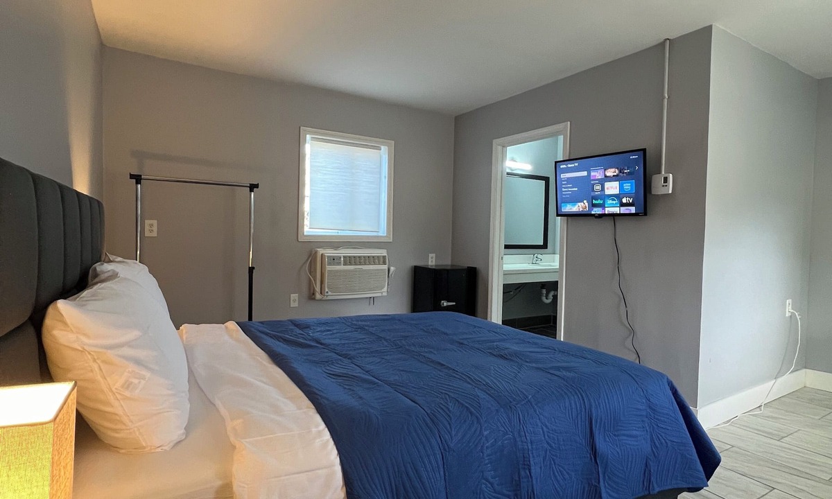 Watertown Hotel | Nest Inn