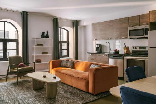 International District Hotel | Nester Finn Square Victoria