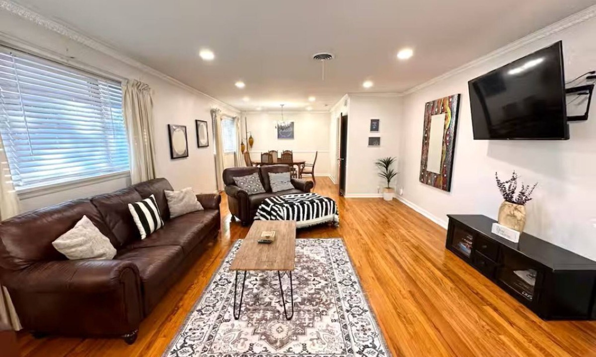 Richland Hills House | Net Patio/Swimming/Games/Pet Friendly