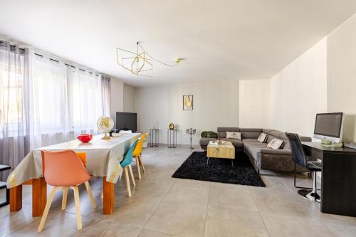 Rombas Apartment | NetFlix Spacieux Calme Parking