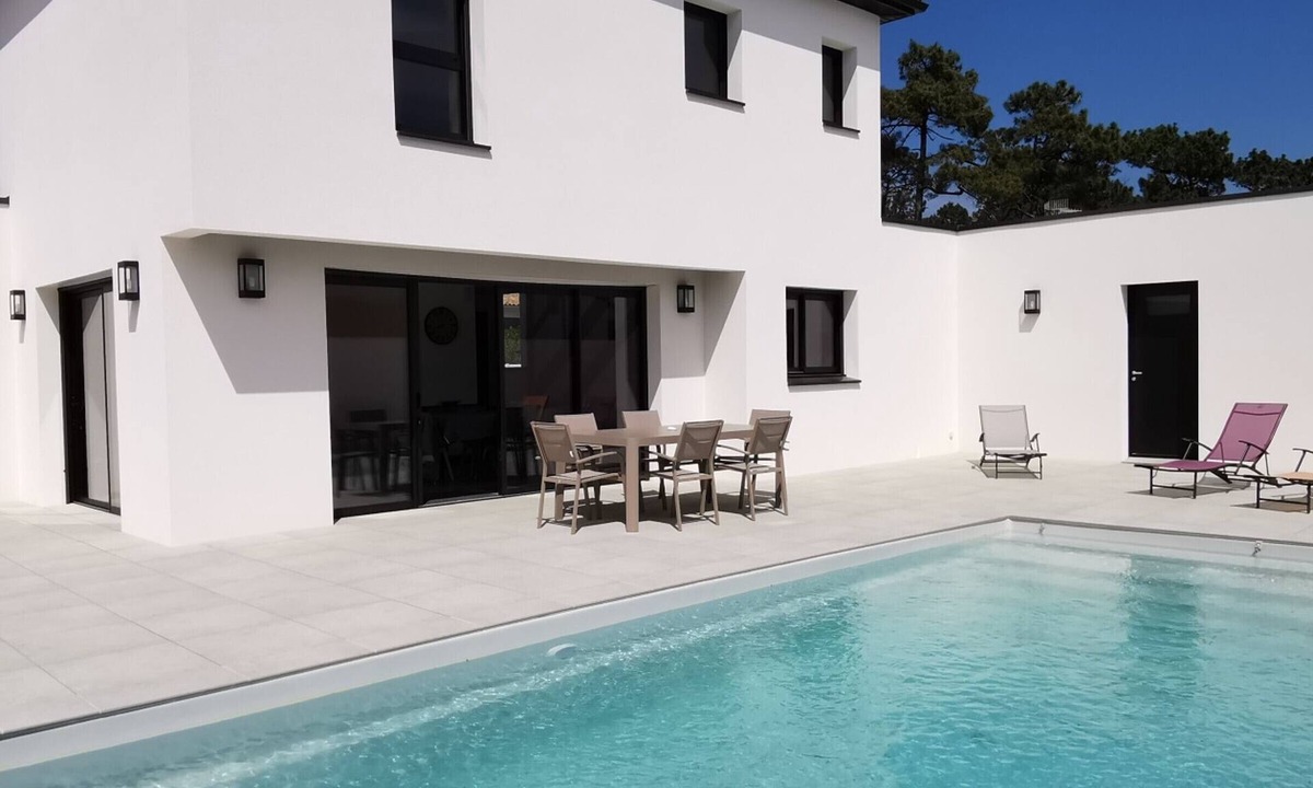 La Tranche-sur-Mer House | New 130m² villa with heated pool, 4 bedrooms