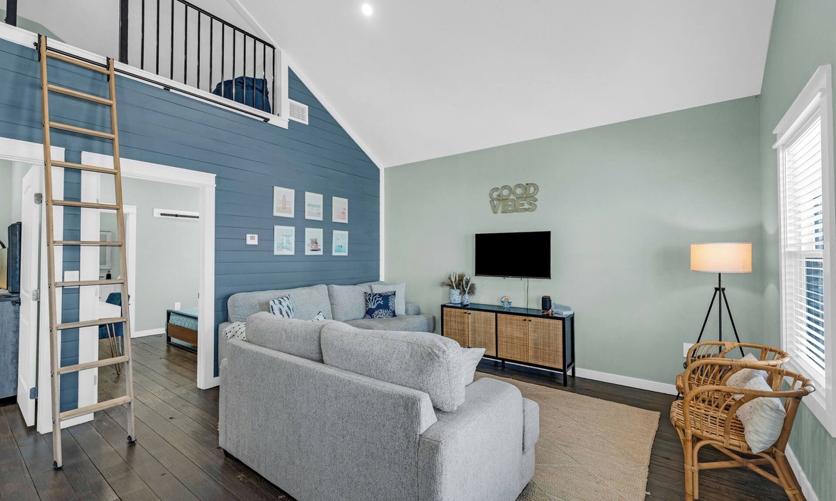 Port Bolivar Villa | NEW! 2 Bed + Loft Near Beach Pool & Playground