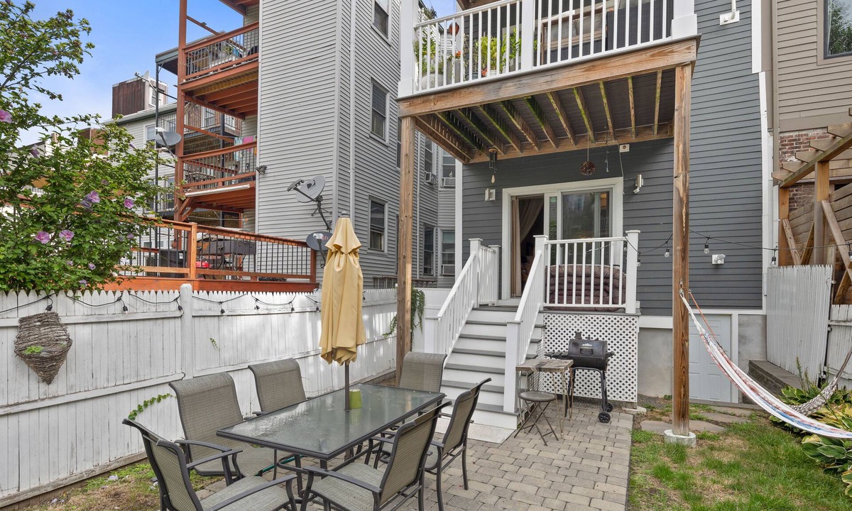 Jeffries Point Condo | New 2BR|2BA Condo in Jefferies Point with Backyard