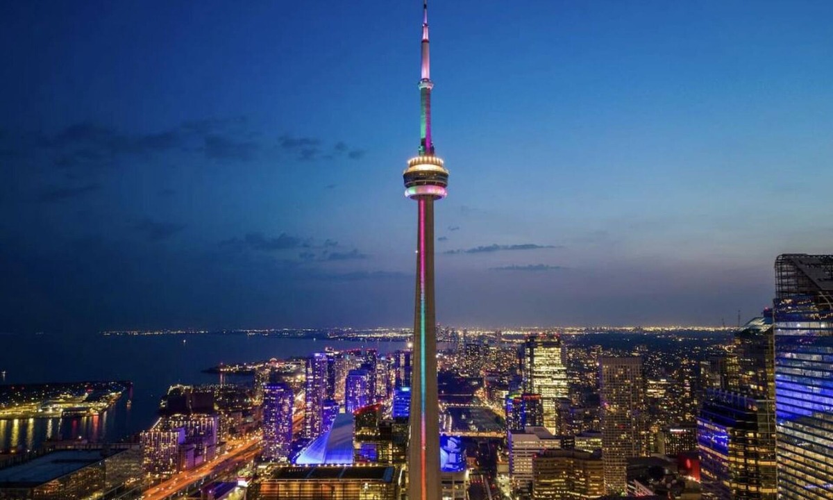 Toronto Entertainment District Condo | NEW! 2BR + 2BA + Parking - Toronto Harbourfront