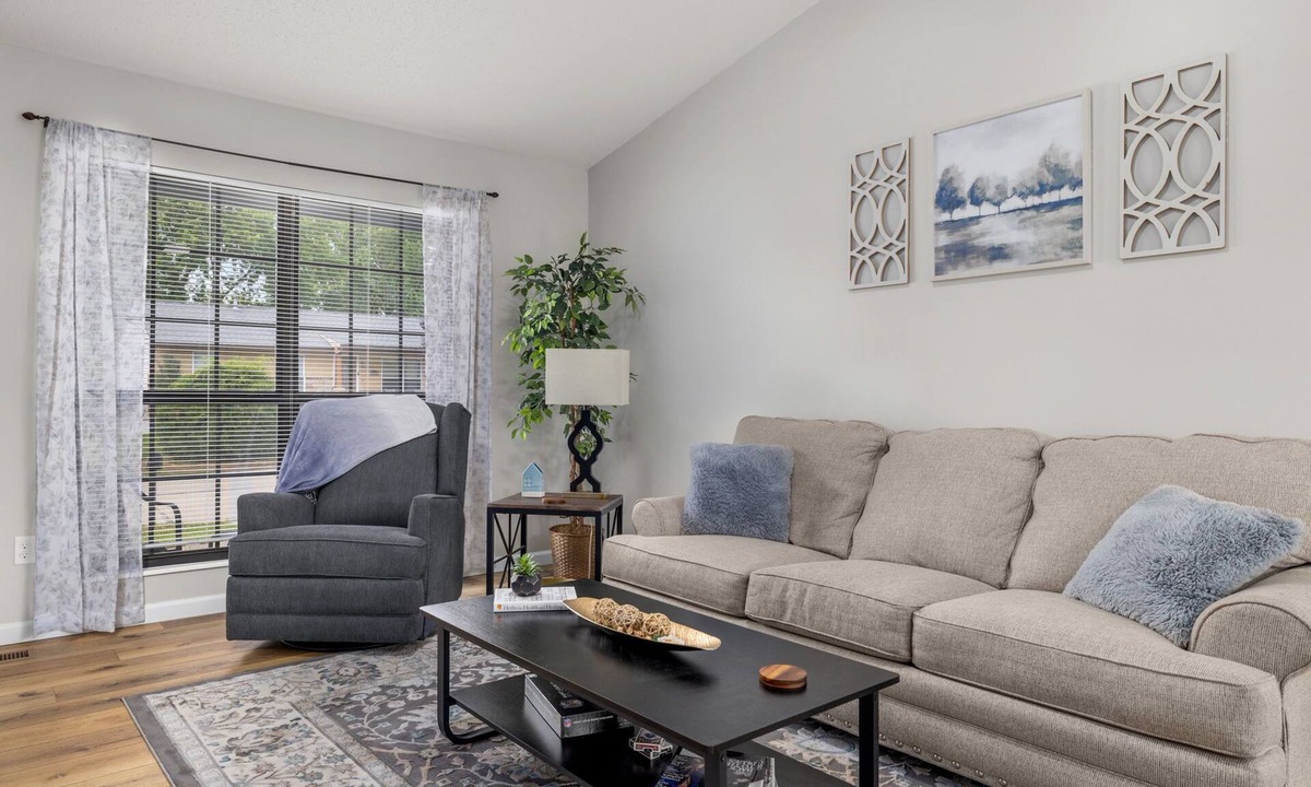 O'Fallon House | NEW 3-bedroom house in gorgeous O'Fallon
