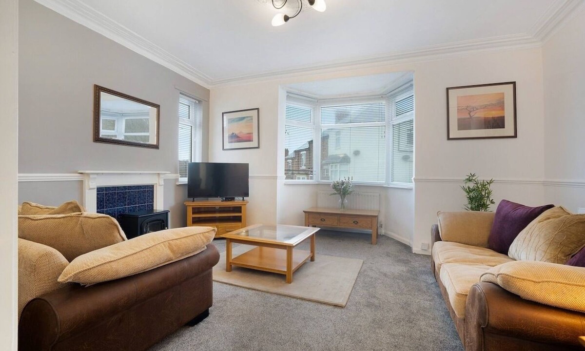 Darlington House | New! 3BR in Haughton Road