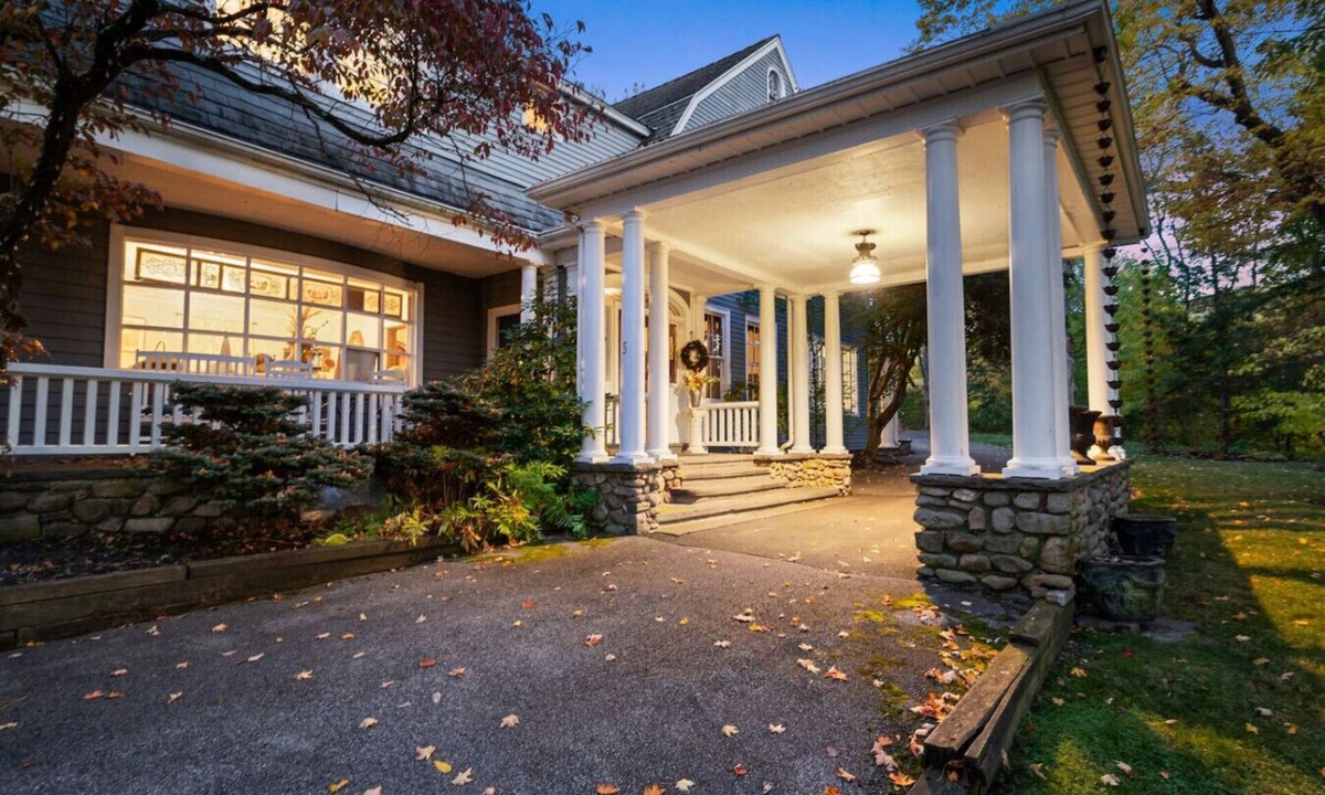 Cornwall House | NEW 5 Trinity Pl Cornwall NY 12518