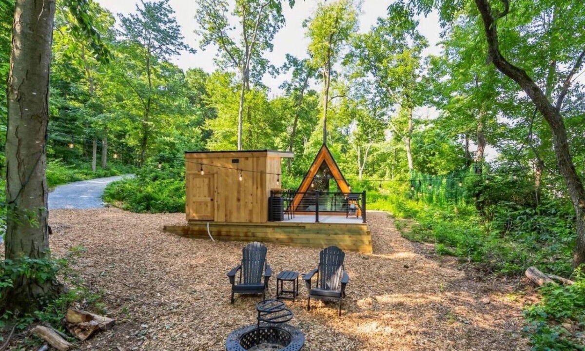 Steelville House | New A-Frame Tiny Home Retreat -With Private Sauna!