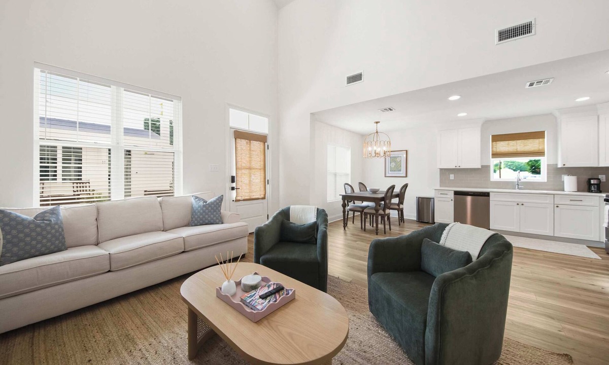 Youngsville House | New Ace Cottage - King Bed - Loft - Sports Complex