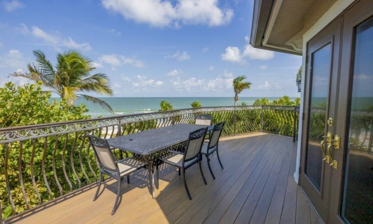 Captiva House | NEW! Aloha Baby ~ RA487151