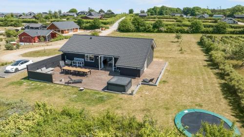 Frørup House | New And Modern Holiday Home With Hot Tub