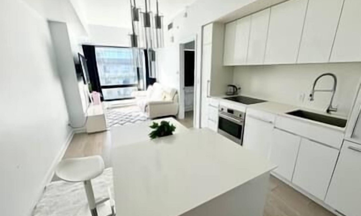 Downtown Montreal Condo | ️New and Super Well-Located Condo️ in downtown Montreal