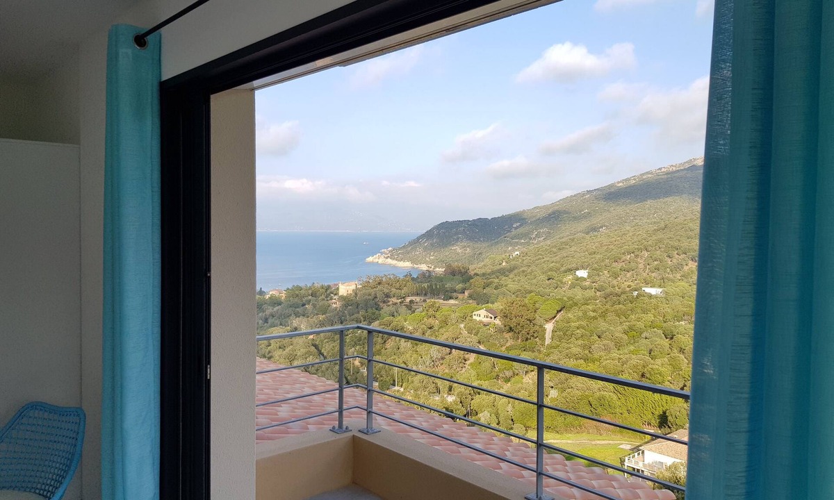 Belvedere-Campomoro House | New architect designed villa with sea view