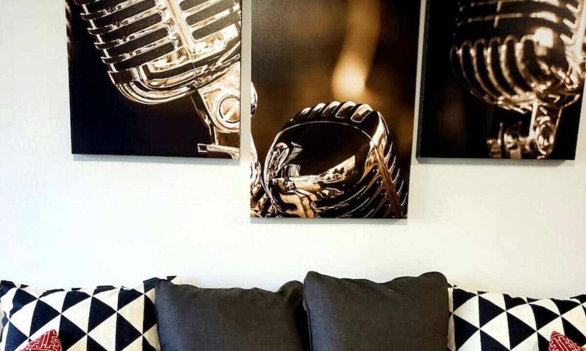 Travis Heights Condo | New Austin Fun Spot · Austin Fun Spot Best City Location w/ Amazing Pool