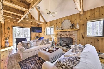 Otis Cabin | NEW! Beautiful Berkshires Cabin w/ Deck & Fire Pit
