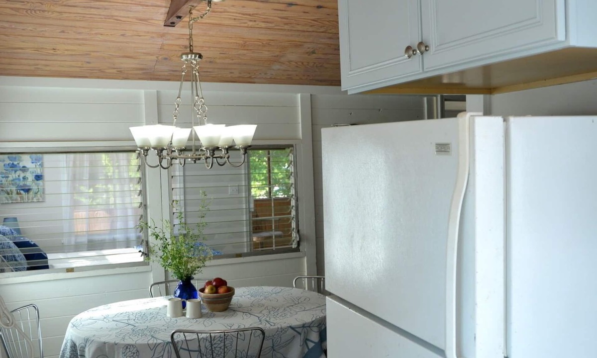 Versailles Cottage | New Beginnings Cottage