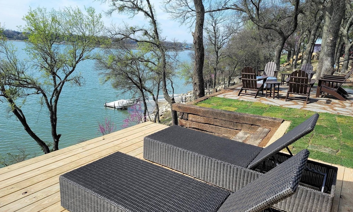 Bridgeport House | New Best Location Spectacular Views Dock Arcade