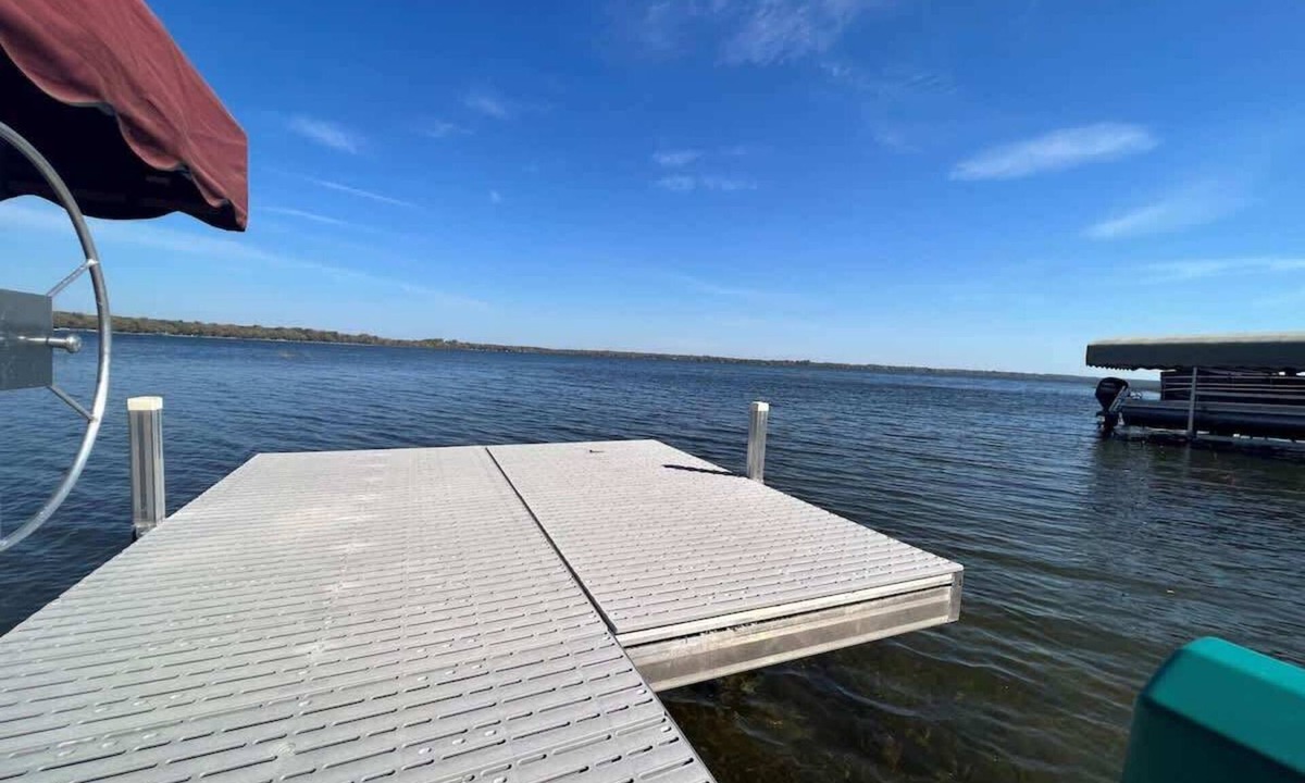 Perham House | New! Big Pine Bluff | Perham, MN